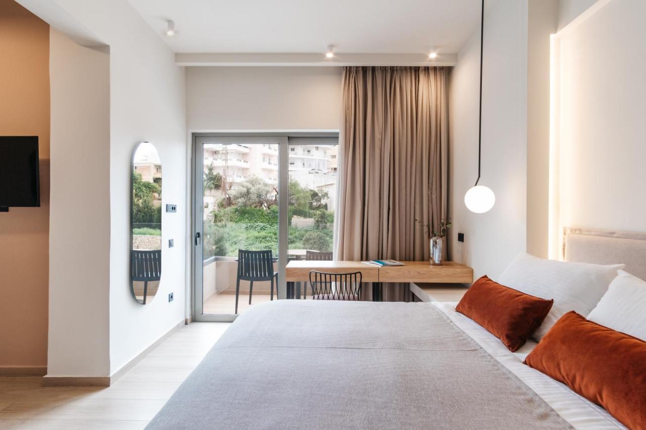 The City Hotel & Suites (Adults Only) Ретимно Екстериор снимка