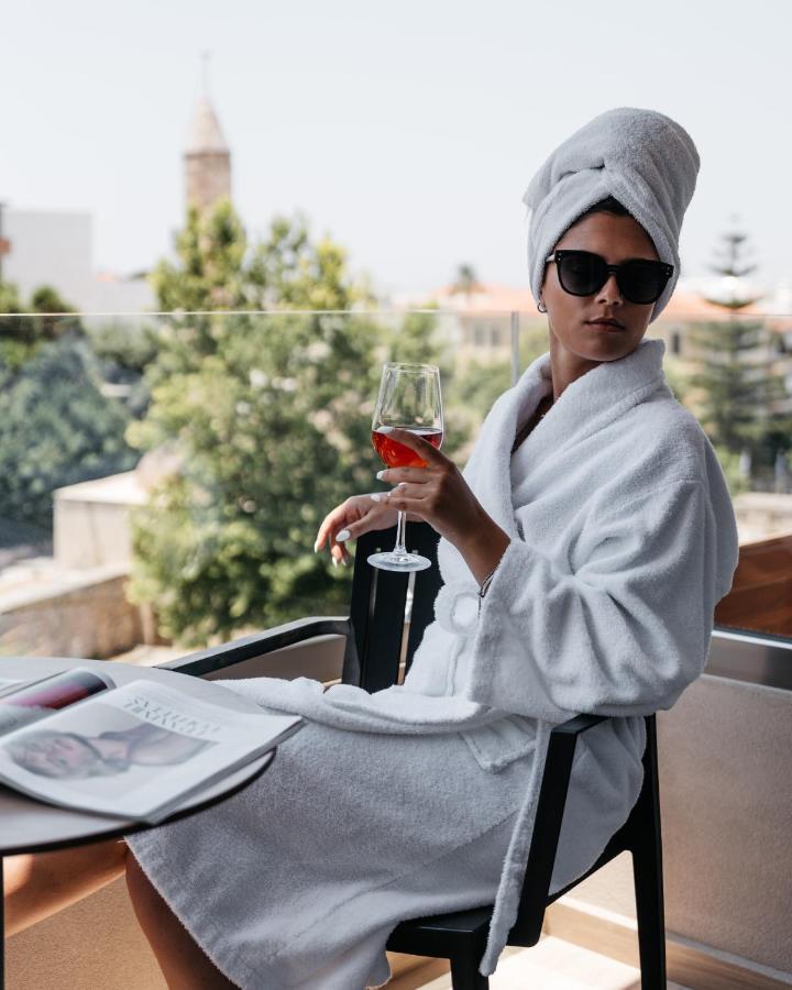 The City Hotel & Suites (Adults Only) Ретимно Екстериор снимка